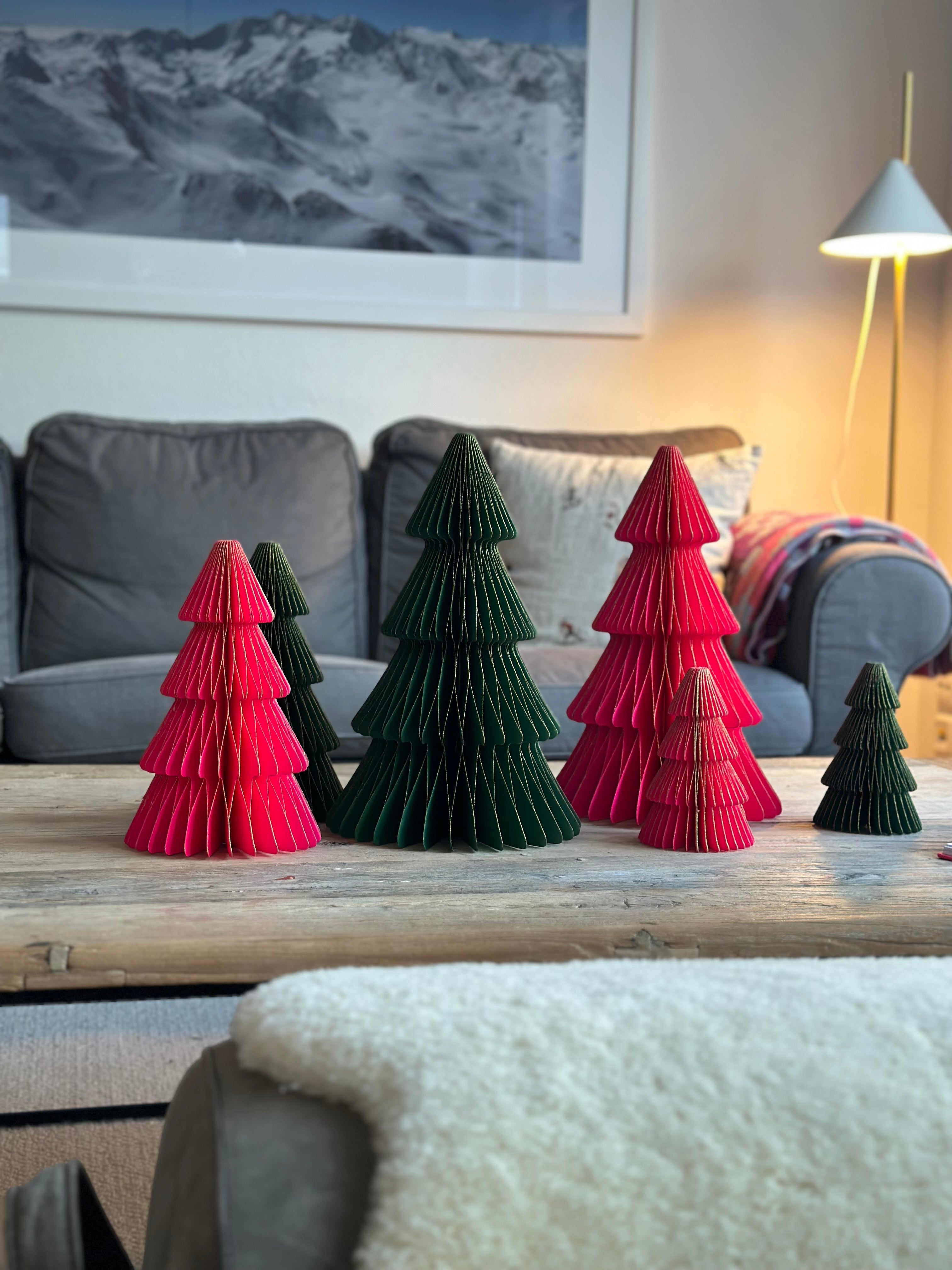 WEIHNACHTSBAUM NEW STYLE