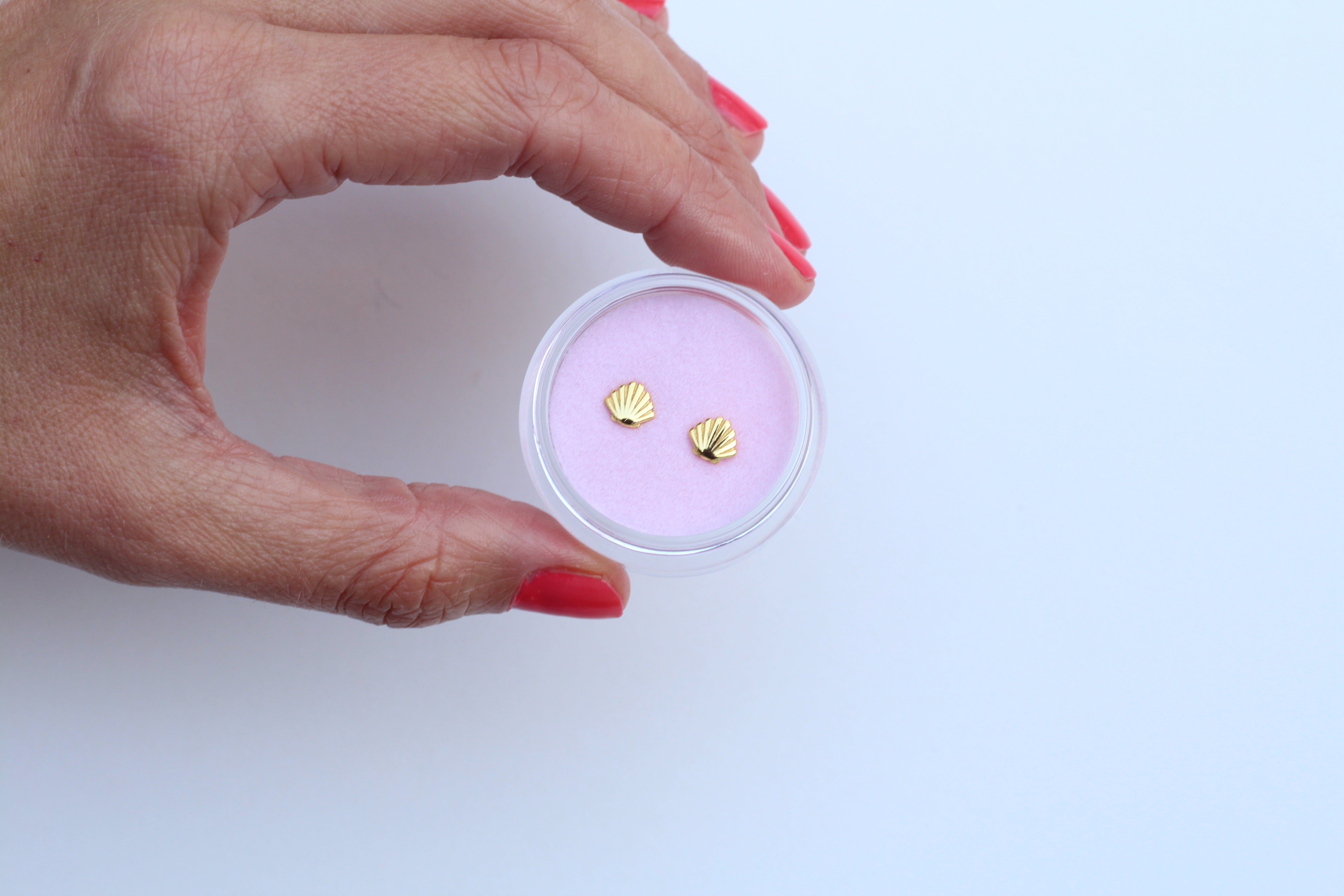 OHRSTECKER MUSCHEL klein