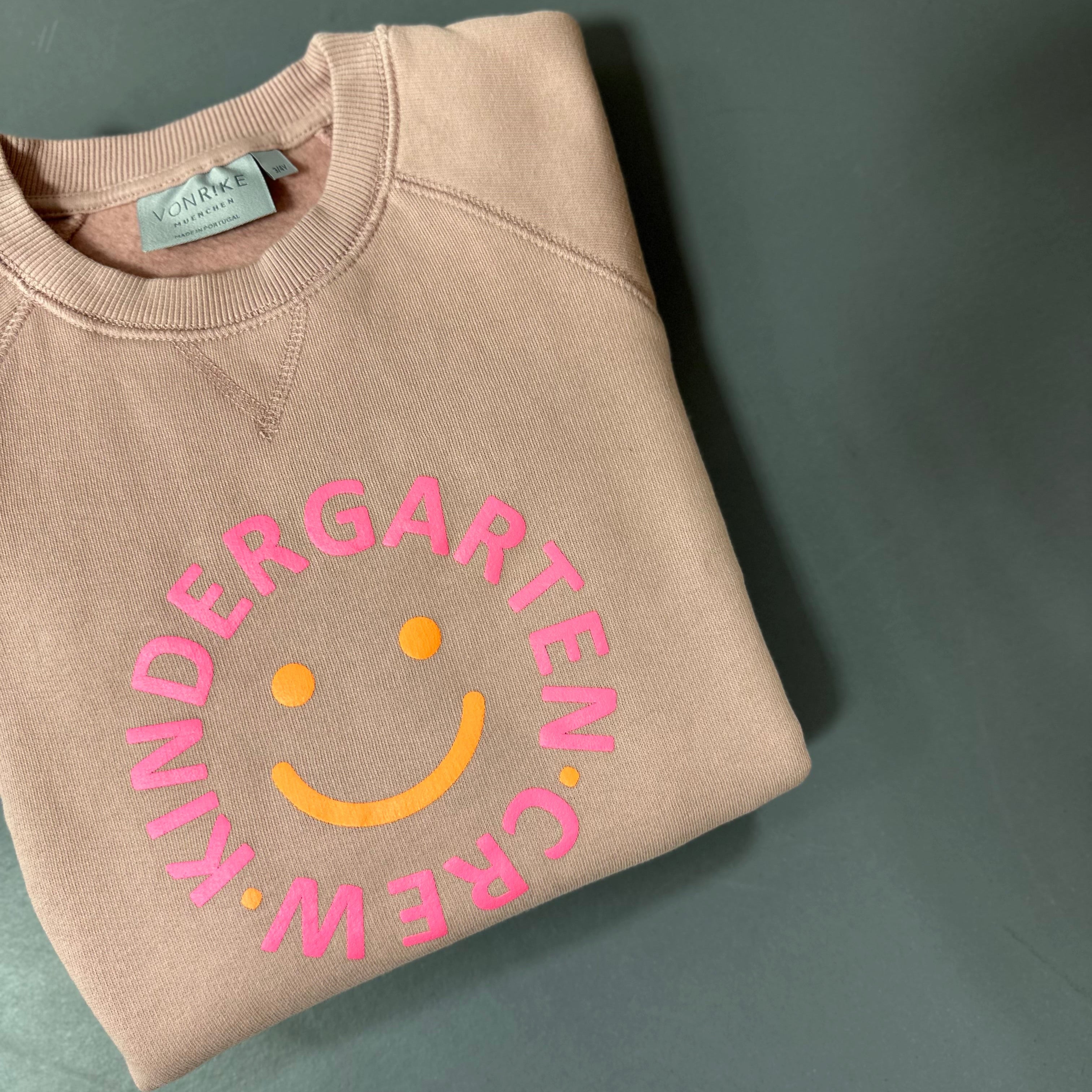 SWEATER KINDERGARTEN