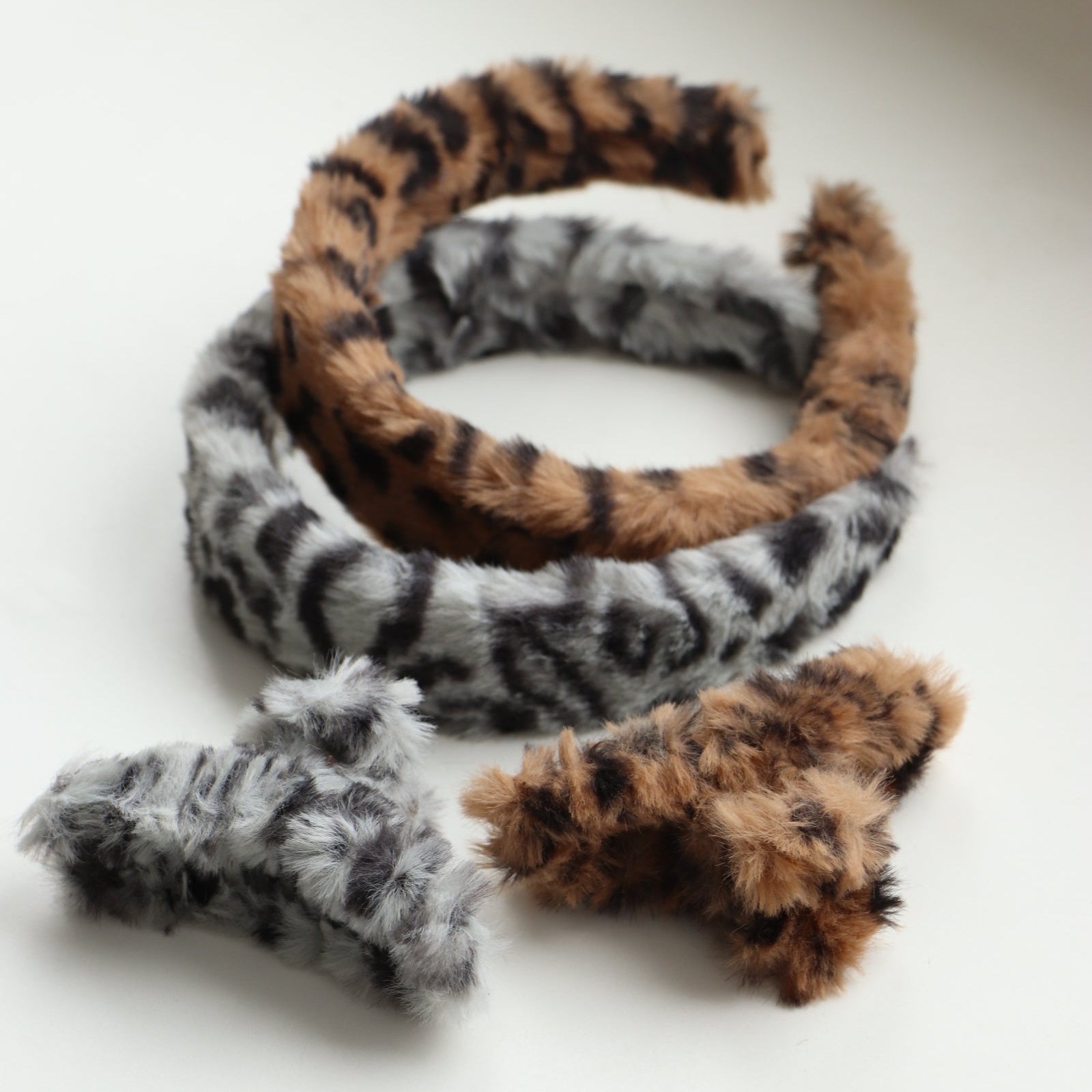 Haarreif Leopard Fell