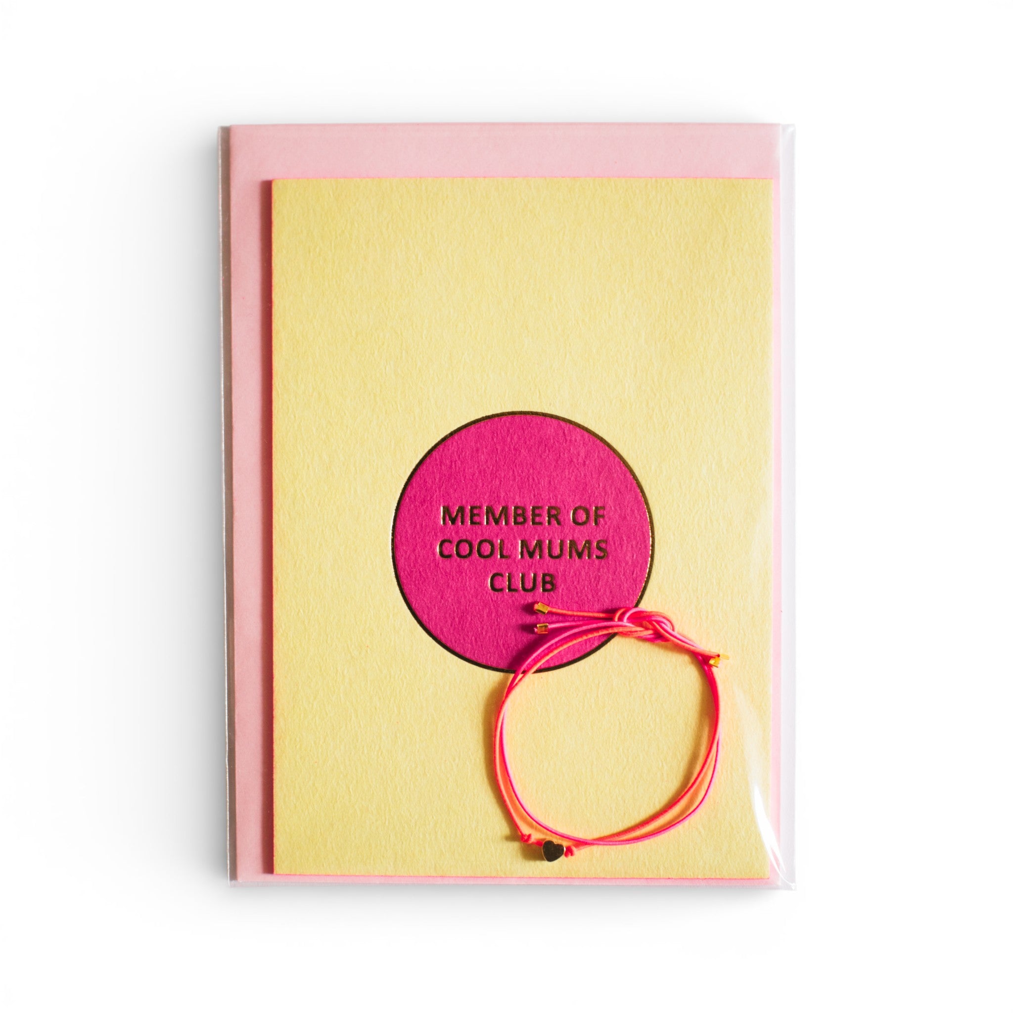 KARTE MIT ARMBAND: MEMBER OF COOL MUMS CLUB